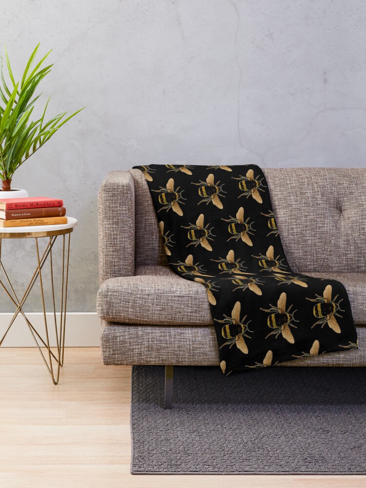 Alternate view of Bumble Bee Throw Blanket