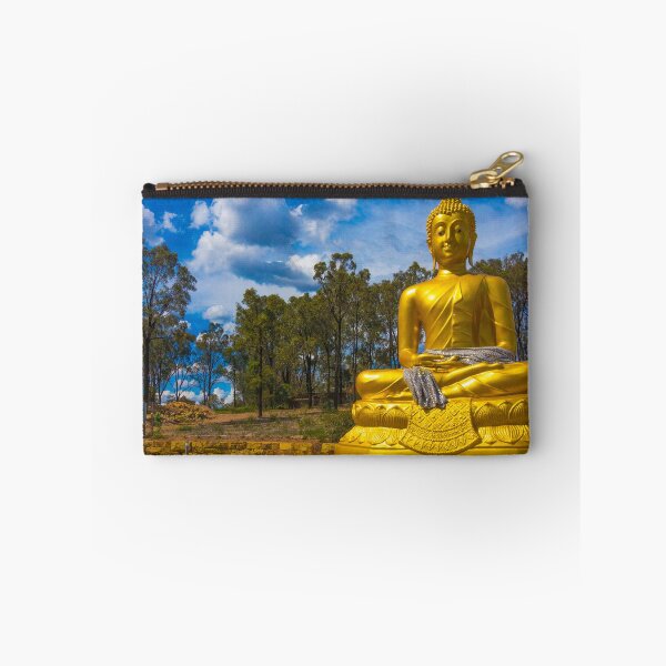 Artikelvorschau, Goldener Buddha im Großen Stupa des universellen Mitgefühls entworfen und verkauft von Steven Jodoin.