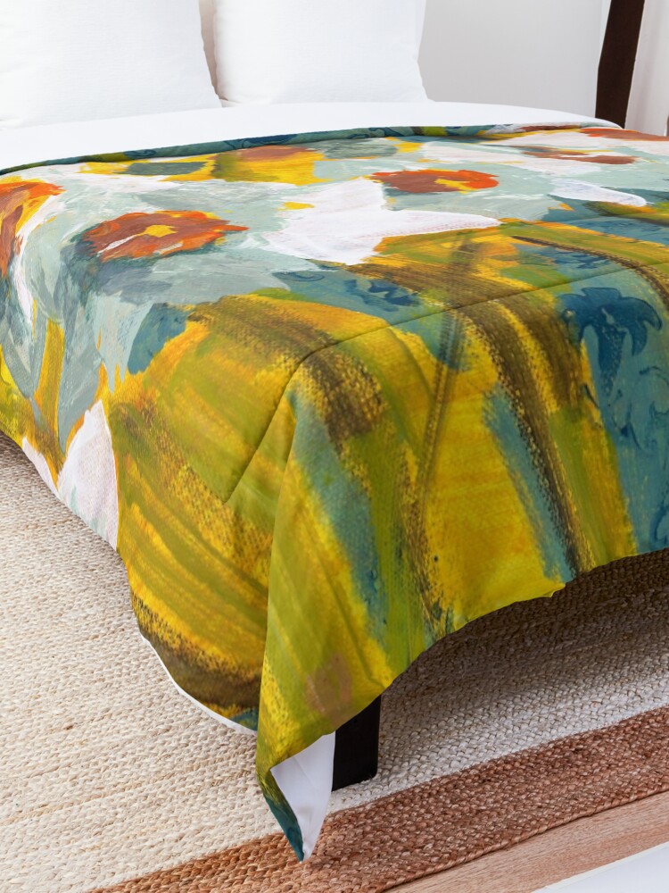 Alternate view of Daffodils Comforter