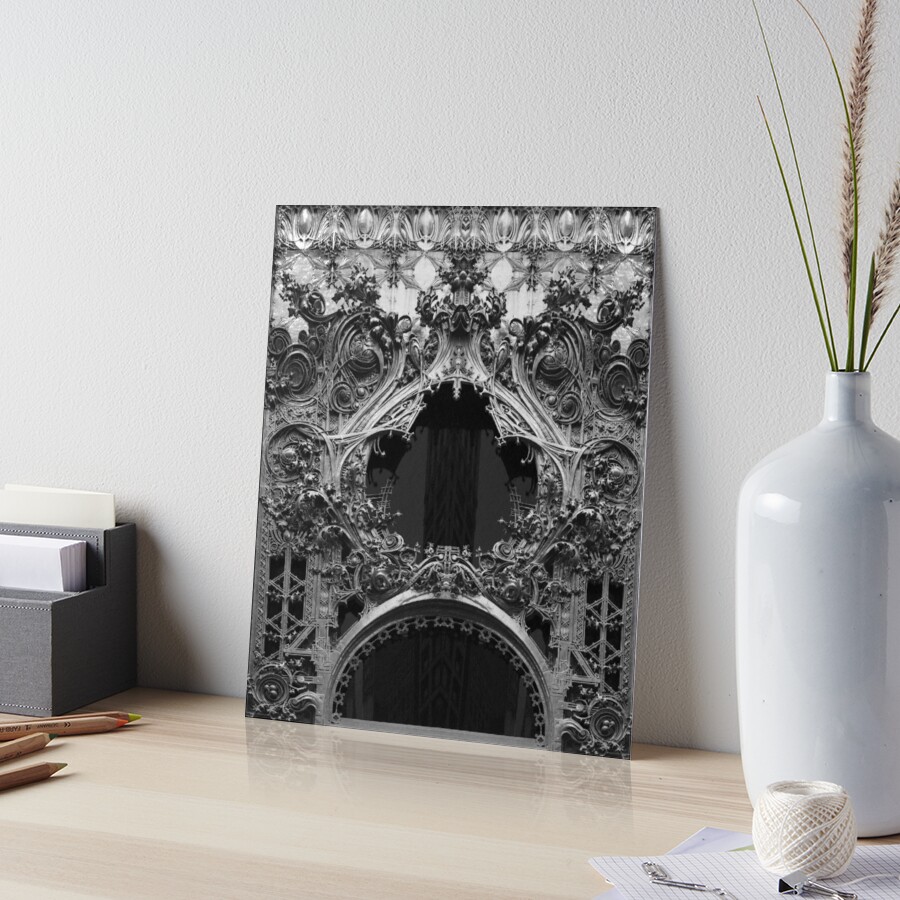 Louis Sullivan Ornament on Carson Pririe Scott Building