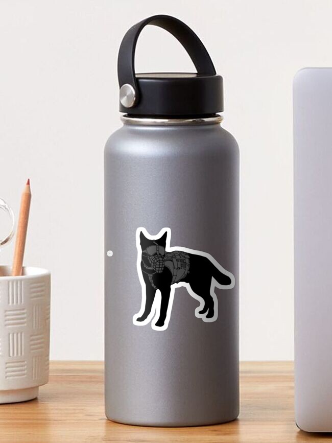 Imagen 1 de 3, Pegatina con la obra Perro de trabajo, diseñada y vendida por RunningRogan.