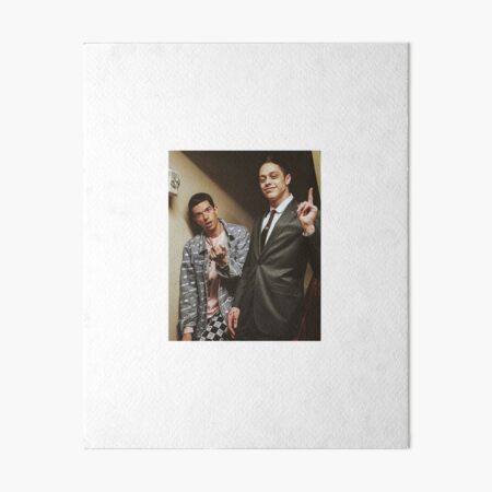 Artikel-Vorschau von Pete Davidson und John Mulaney, designt und verkauft von alliehaggar.