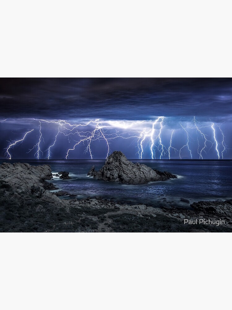 Lightning over Sugarloaf Rock by paulmp