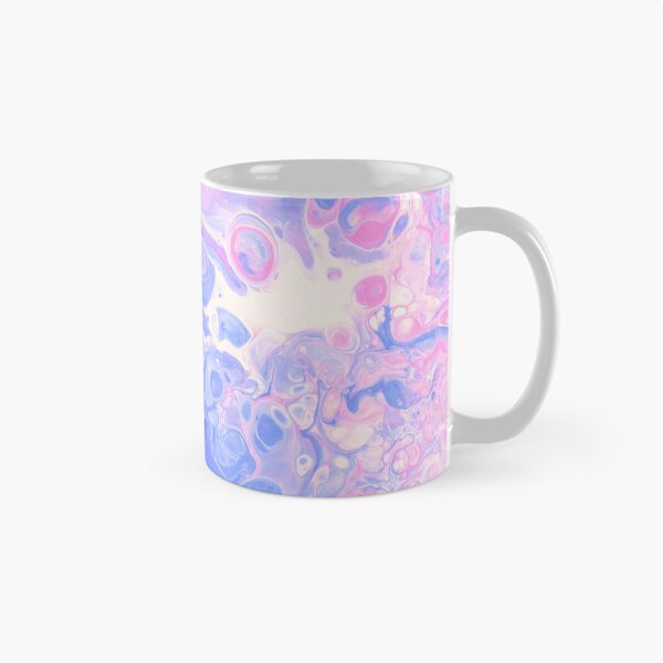 Aperçu de l'œuvre Tourbillon de marbre abstrait rose et bleu créée et vendue par MPowerTeez.