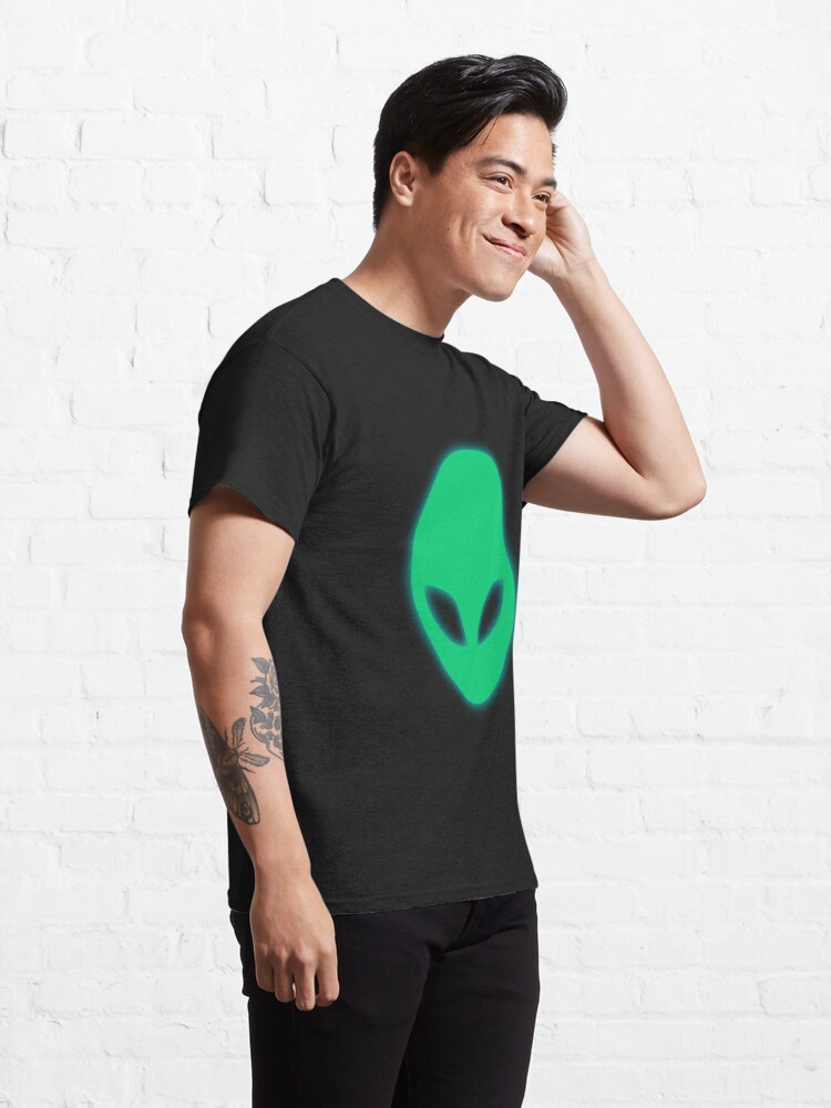 tee shirt aliens