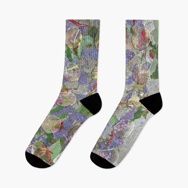 Artikelvorschau, Chili, Trauben, Schrauben & amp; Nägel 02, Kunstdruck. entworfen und verkauft von JulianFJones.