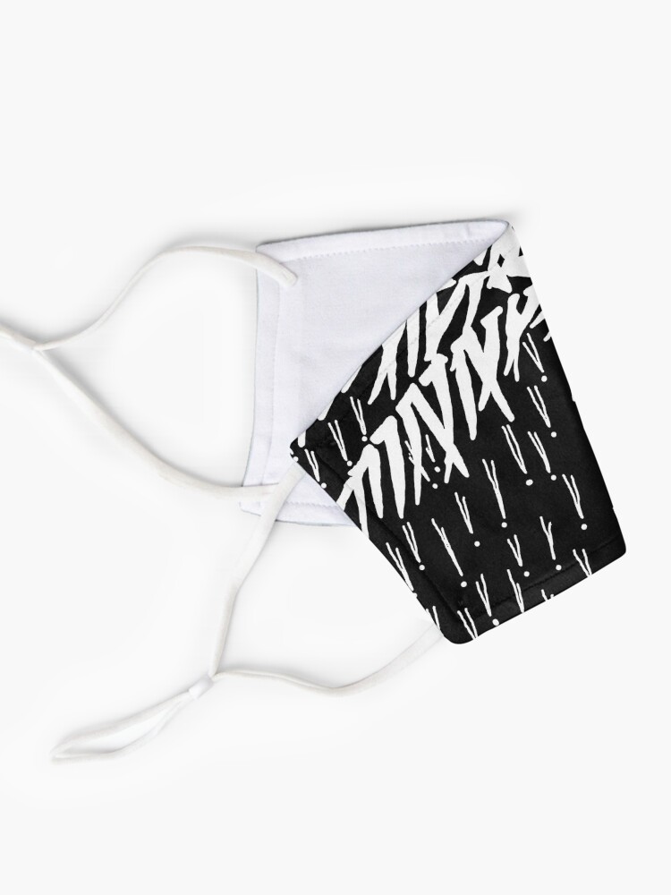 Alternate view of Tropical Rain Prime White on Black Mask