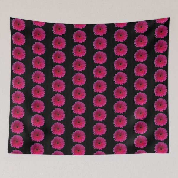 Aperçu de l'œuvre Single Hot Pink Gerbera créée et vendue par Avril Harris.