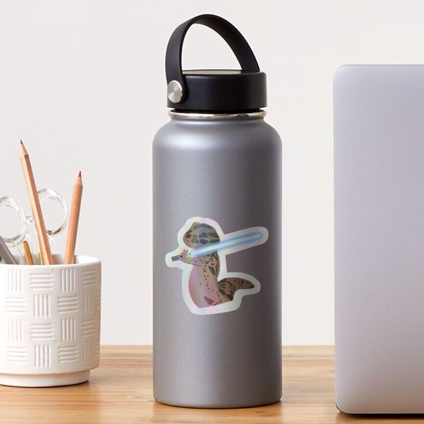 Aperçu de l'œuvre Sticker holographique créée et vendue par NeenThePenguin.