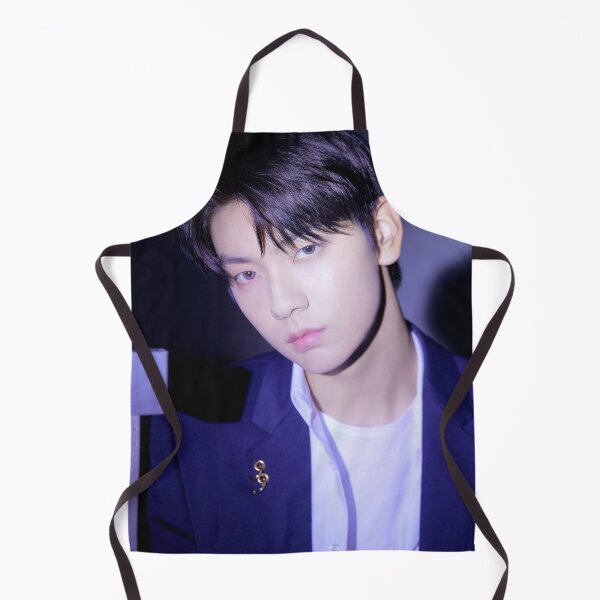 TXT RUN AWAY SOOBIN Apron