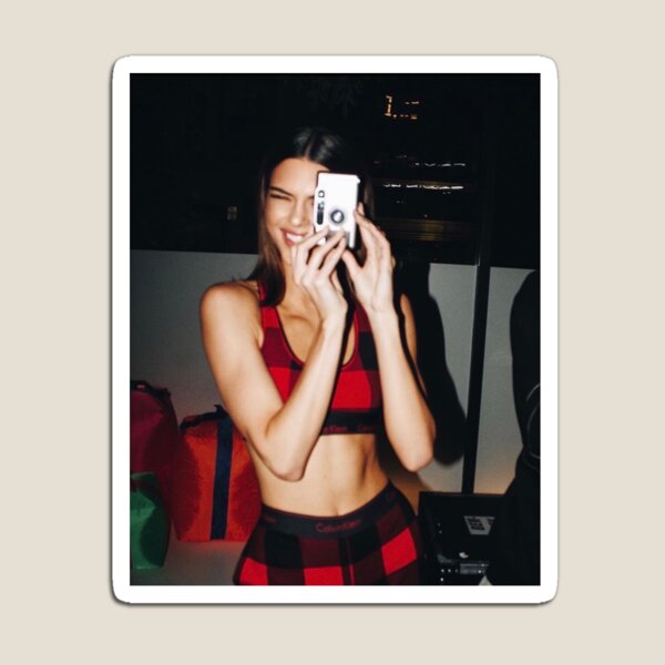 Aperçu de l'œuvre Kendall Jenner créée et vendue par calii12.