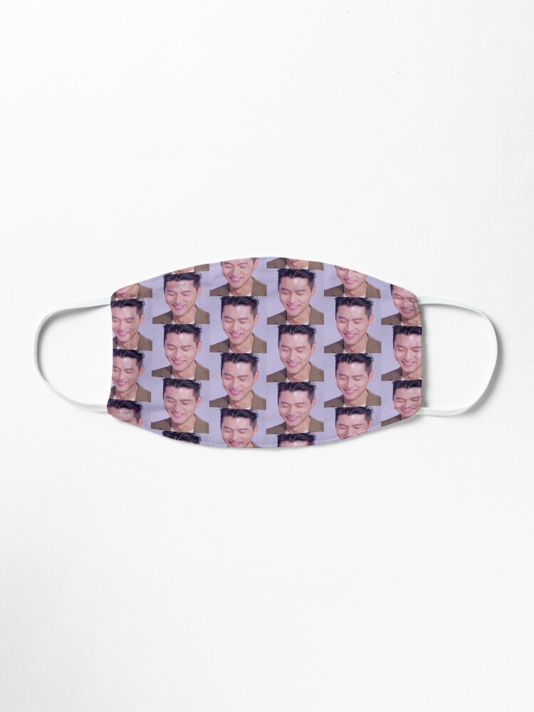 Alternate view of Hyun Bin Mask