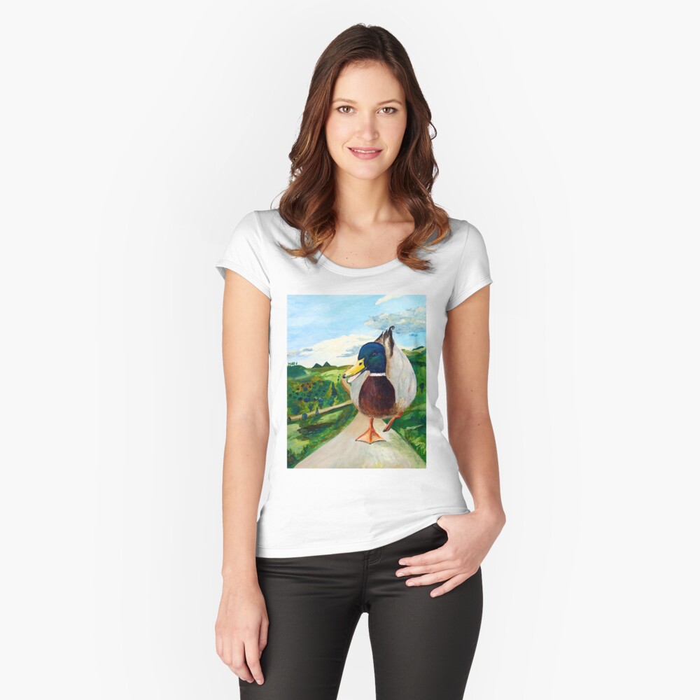 Artikel-Vorschau von Tailliertes Rundhals-Shirt, designt und verkauft von LillianBerthel.