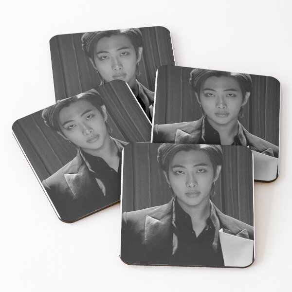 Artikelvorschau, Namjoon B & W Anzug entworfen und verkauft von billierooney.
