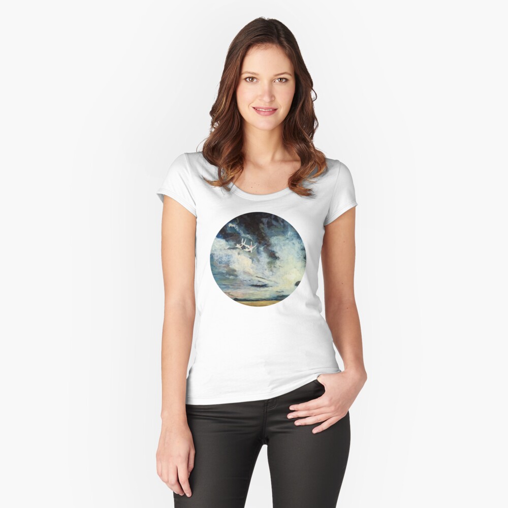 Artikel-Vorschau von Tailliertes Rundhals-Shirt, designt und verkauft von LillianBerthel.