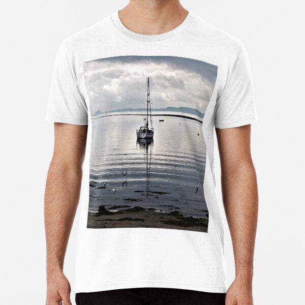 Sailing Boat at Lindisfarne, Northumberland, England Premium T-Shirt