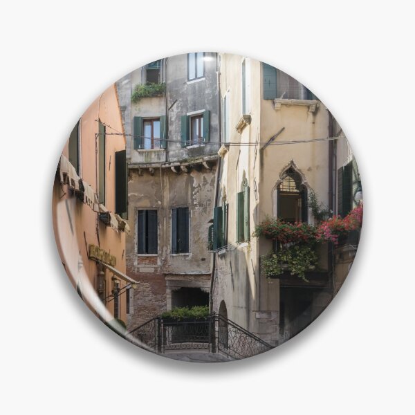 Artikelvorschau, Italien ist sublim wandernd entworfen und verkauft von Georgia Mizuleva.