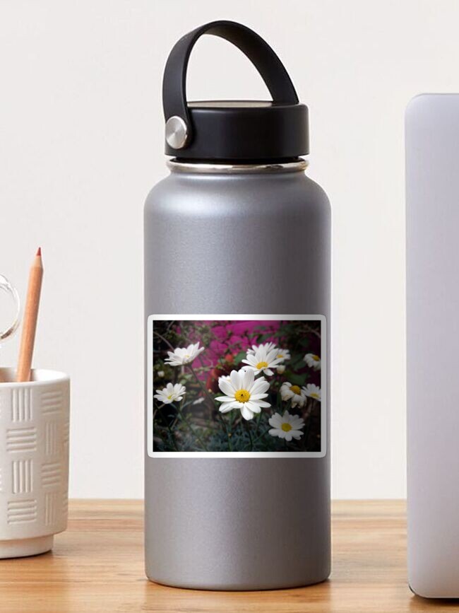 Thumbnail 1 von 3, Sticker, Margerite designt und verkauft von Gourmetkater.