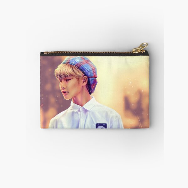 Item preview, Nuevo futuro | EN designed and sold by Rezajeez.