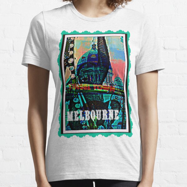 Melbourne tinsel town Essential T-Shirt