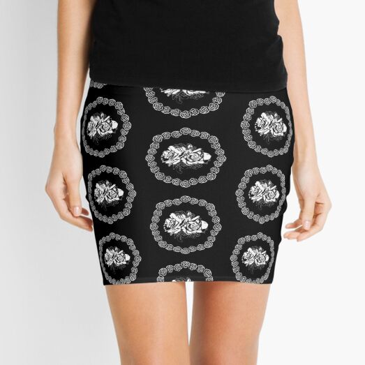 Rose End Mini Skirt