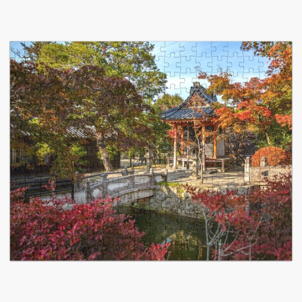 Artikel-Vorschau von Warme und schöne orangerote Herbstfarben von Kyoto, Japan, designt und verkauft von HTPOP.