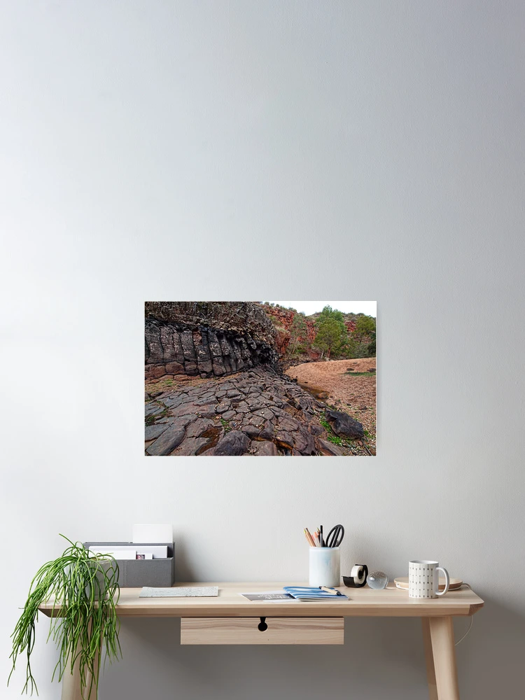 Imagen 2 de 3, Póster con la obra Stacked Rocks, diseñada y vendida por John Sharp.
