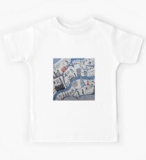Wandering in the City Kids Tee