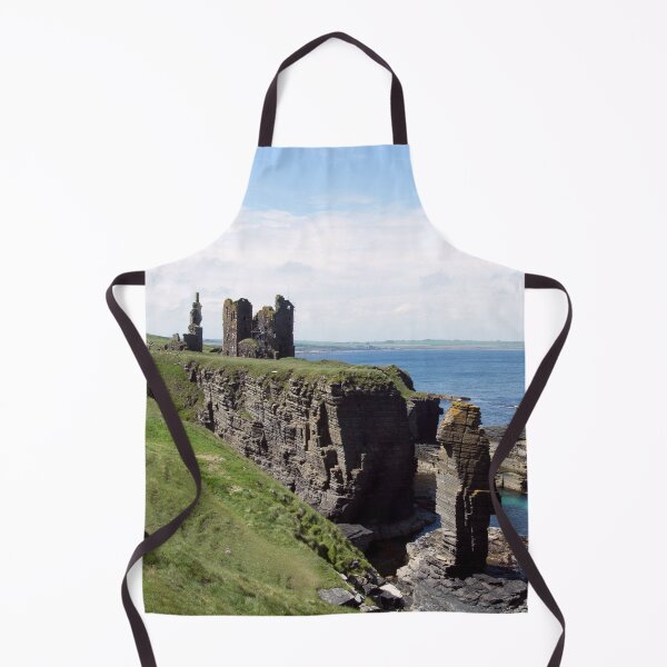 Seastacks and Ruined Castle Apron