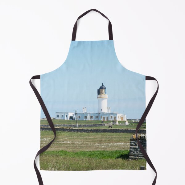 Lighthouse behind Bog Cotton Apron