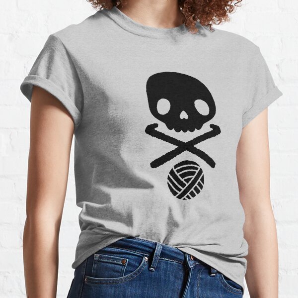 Crochet Hook skull and crossbones yarn ball Classic T-Shirt