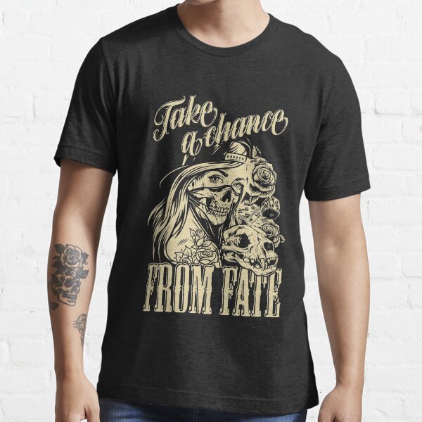 Tattoo Ink - Girl mit Basecap Essential T-Shirt