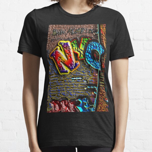 NYC GRAFFITI Essential T-Shirt