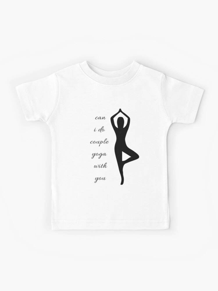 Camiseta para niños «Yoga en pareja con frases de frases de amor» de Slangt-shirt | Redbubble