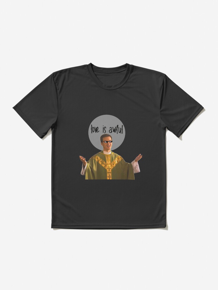 Imagen 2 de 7, Camiseta deportiva con la obra Sacerdote caliente, diseñada y vendida por bloomby.