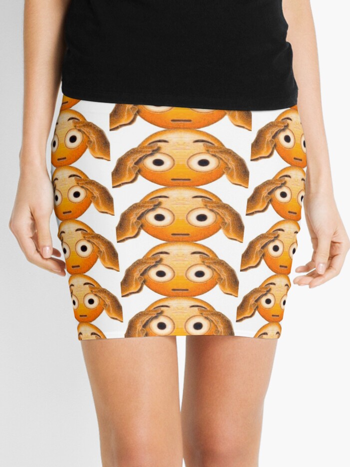 Mini skirt emoji best sale