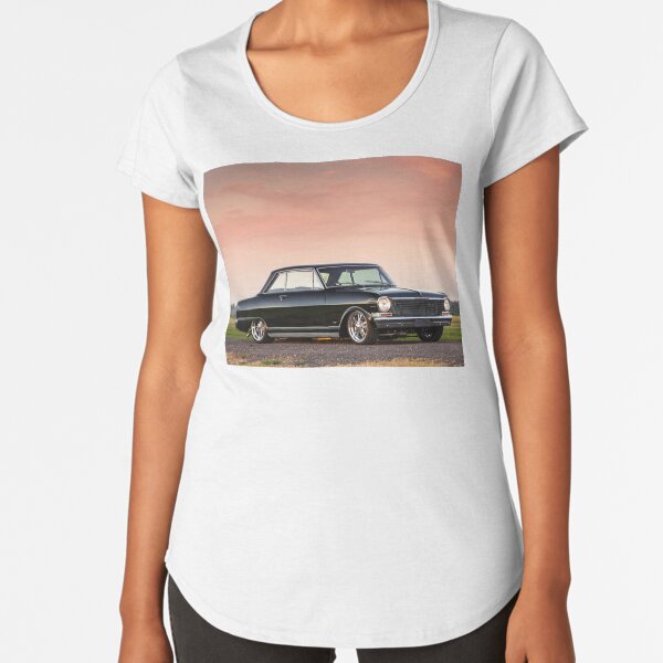 Premium Scoop T-Shirt