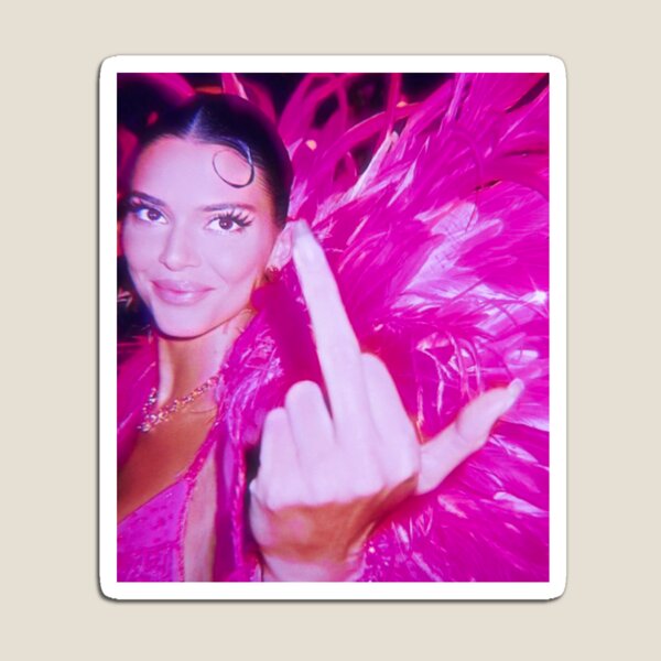 Aperçu de l'œuvre Kendall Jenner créée et vendue par nataliewilsom.
