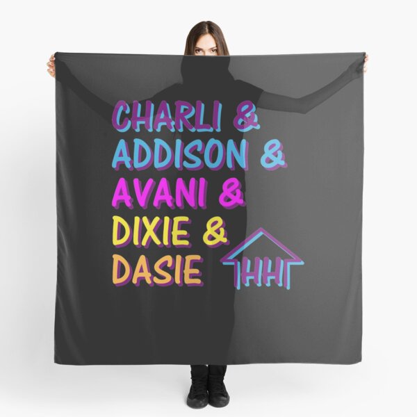 Charli & Addison & Avani Dixie & Dasie Foulard