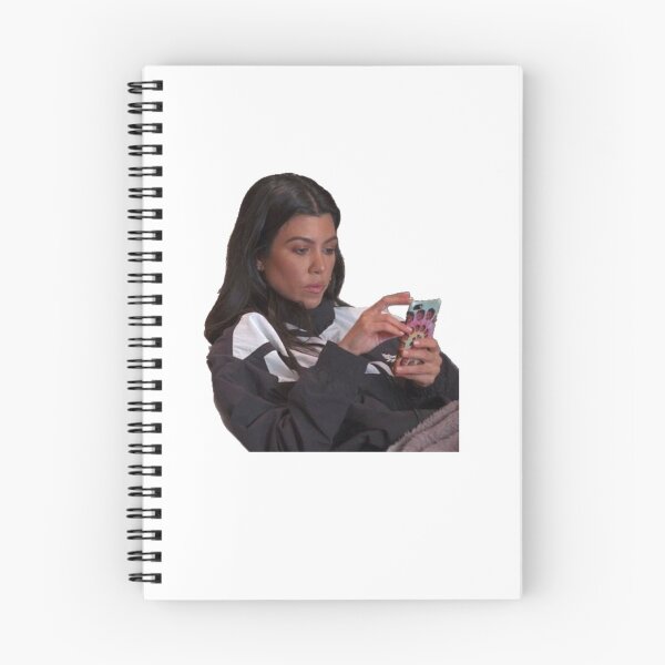 Artikelvorschau, Kourtney Kardashian entworfen und verkauft von VLASHOP.