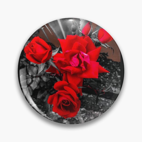 Artikelvorschau, Rote Rosen Farbe Pop entworfen und verkauft von MetalheadMinis.