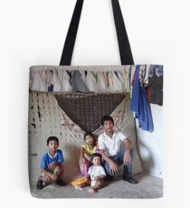 "make poverty history" - hacer probreza historia Tote Bag