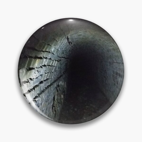 Canal tunnel, Darkness Pin