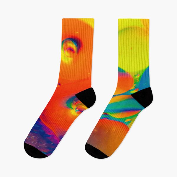 Artikelvorschau, Helle fröhliche Regenbogenscheiben entworfen und verkauft von StudioTina.