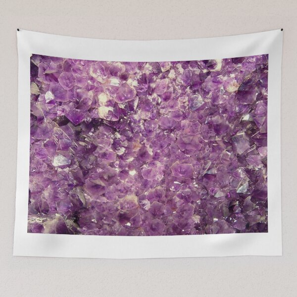 Aperçu de l'œuvre Amethyst quartz crystals créée et vendue par saposzer.