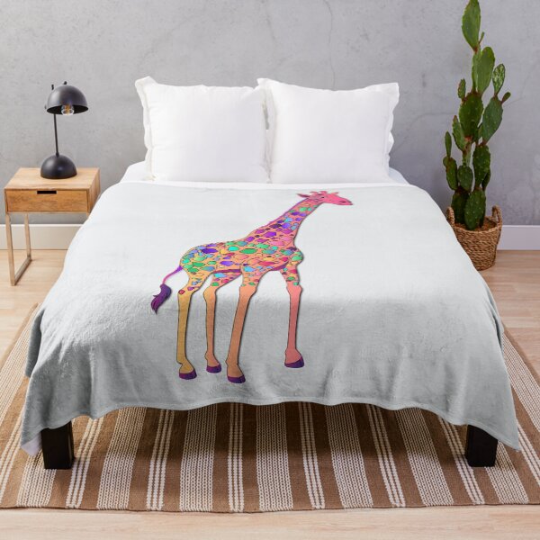 Aperçu de l'œuvre Girafe dessiné main colorée sur fond blanc couleurs tendance créée et vendue par mashmosh.