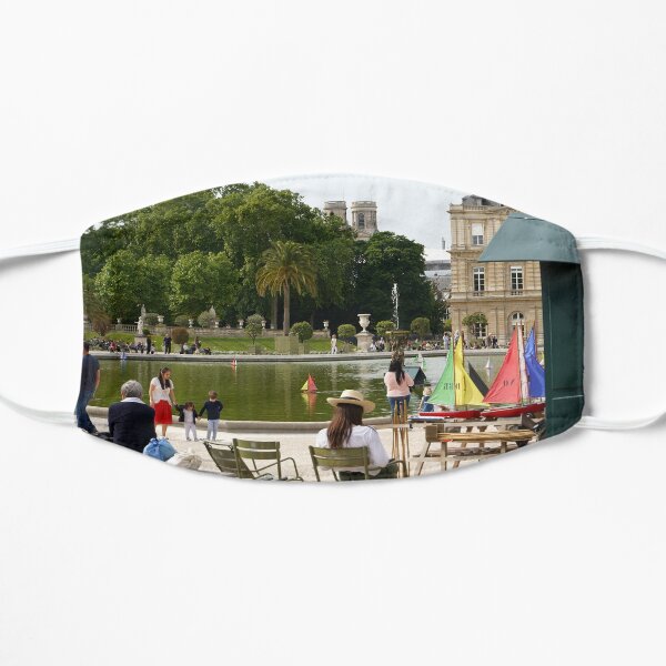 Luxembourg Gardens 15 Flat Mask