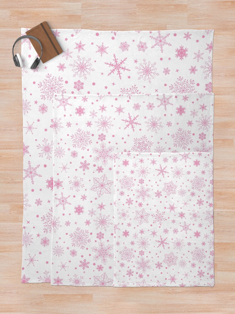 Pink discount snowflake blanket