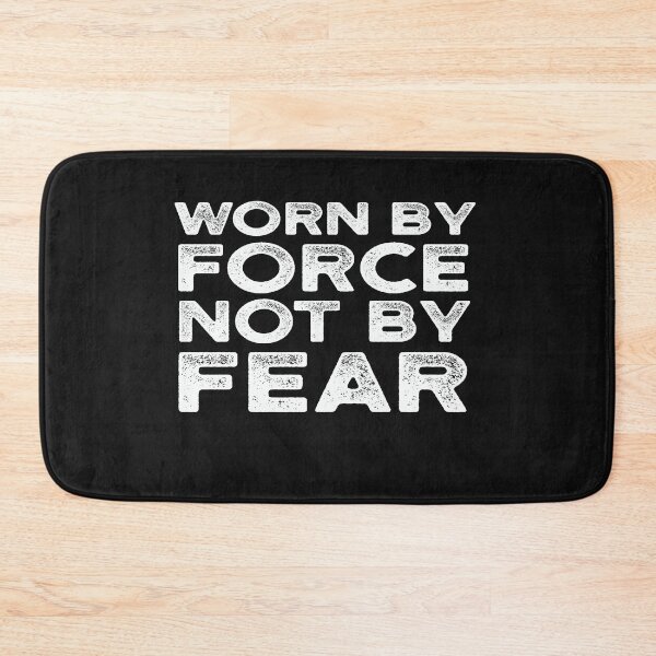 Artikelvorschau, Von Gewalt getragen Nicht von Fear T-Shirt entworfen und verkauft von Mostik Vipo.