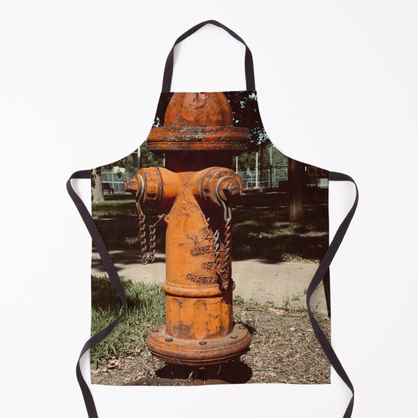 Artikelvorschau, Roter rustikaler Hydrant entworfen und verkauft von Kyle West.